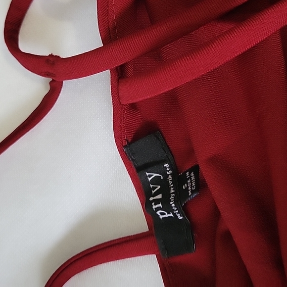 Privy|Burgundy Dress|Size Small| - Picture 9 of 16